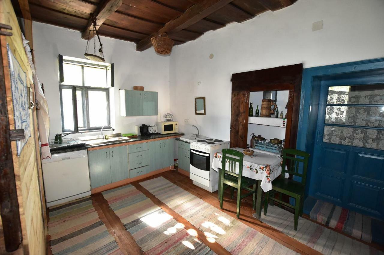 Casa Traditionala Ardeleana Madaras  Eksteriør bilde